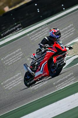 media/Oct-25-2025-2WTD (Sat) [[1e4a1f2fa2]]/C Group/Session 5 (Turn 2)/